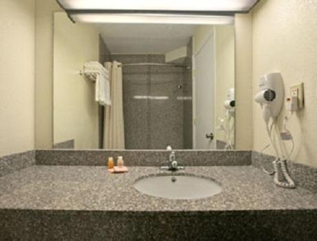 Park Hill Inn And Suites Oklahoma City Bilik gambar